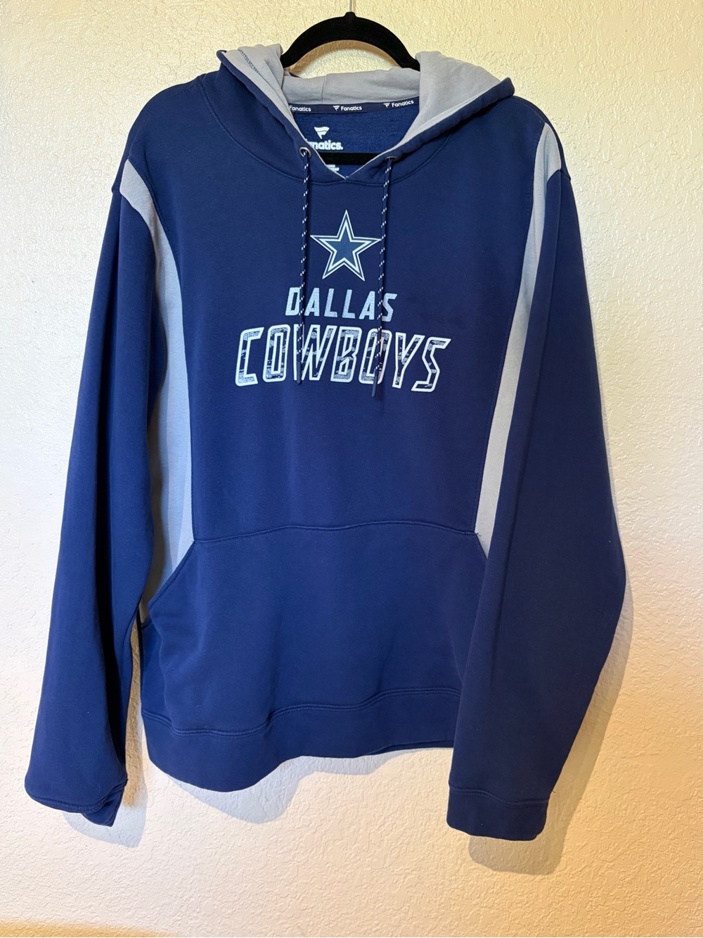 Fanatics Dallas Cowboys Navy Hooded Sweatshirt